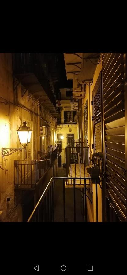 Hotel A due passi appartament à Palerme Extérieur photo