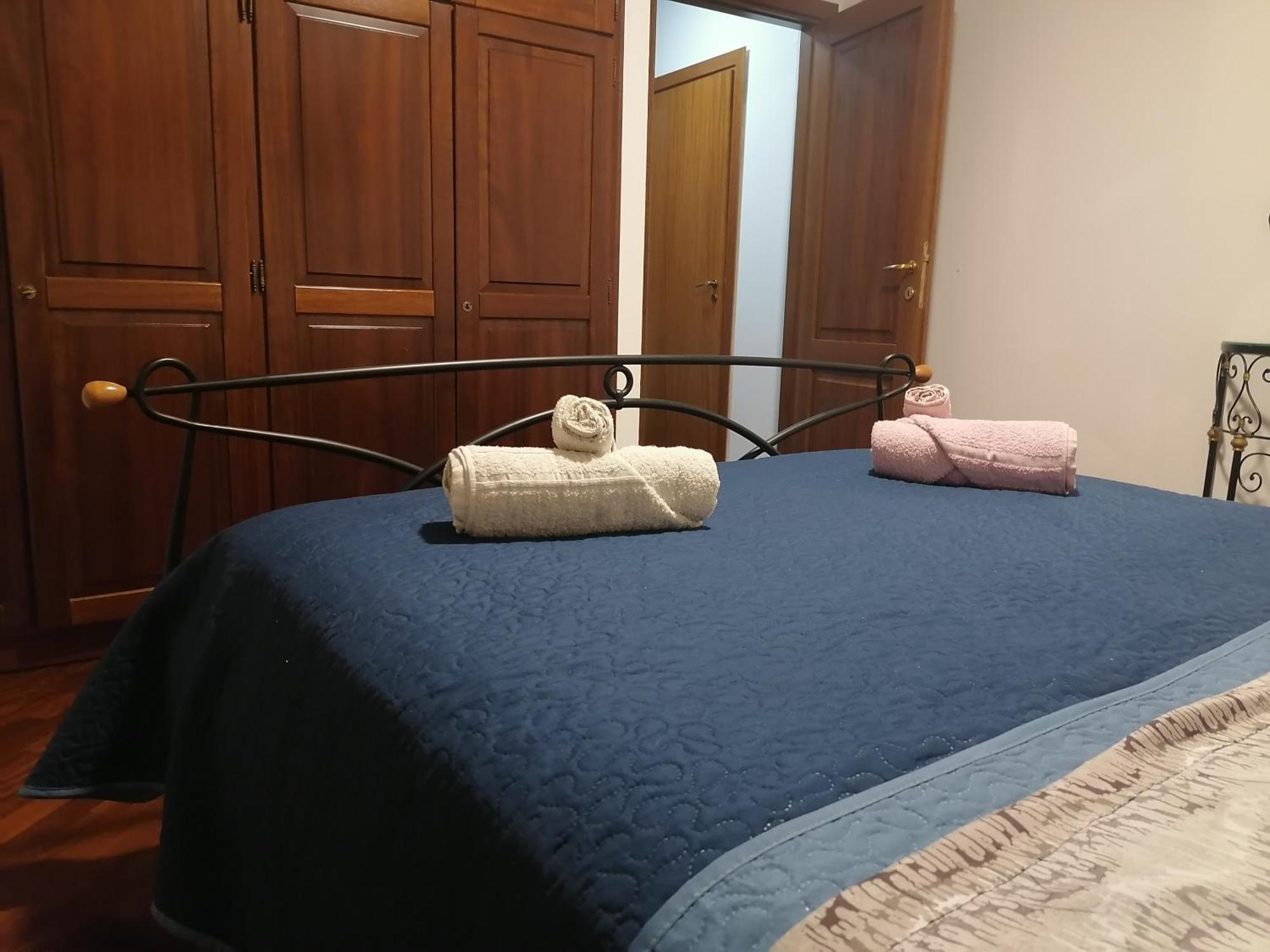 Hotel A due passi appartament à Palerme Chambre photo